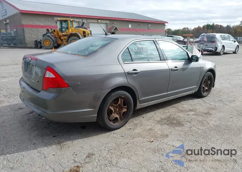 2011 Ford Fusion Se z USA, uszkodzony, nr VIN 3FAHP0HA2BR295431